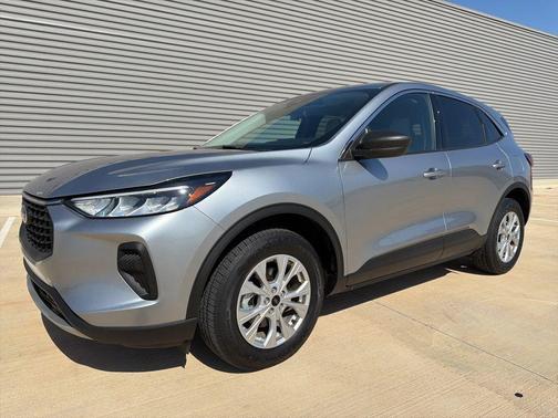 Iconic Silver Metallic 2024 Ford Escape Active