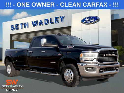 2020 RAM 3500 Laramie Crew Cab 4x4 8' Box