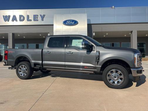 2026 Ford F-250 Lariat