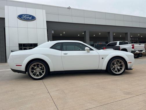 2023 Dodge Challenger R/T Scat Pack Widebody