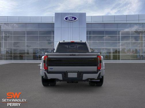 2026 Ford F-350 Platinum