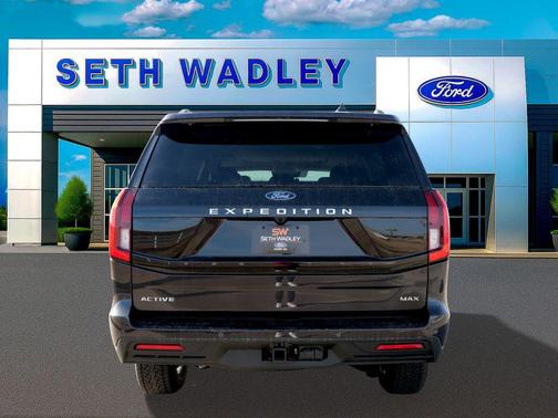 2025 Ford Expedition Max Active 4x4