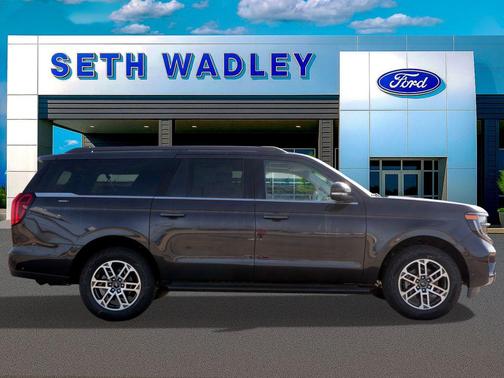 2025 Ford Expedition Max Active 4x4