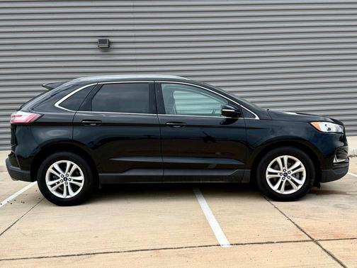 Agate Black 2020 Ford Edge SEL