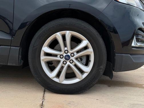 Agate Black 2020 Ford Edge SEL