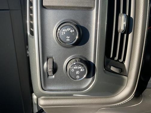 2018 Chevrolet Silverado 1500 1LZ