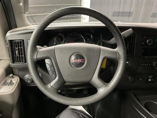 2022 GMC Savana 2500 Work Van