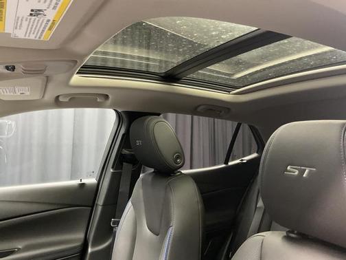Summit White 2026 Buick Encore GX Sport Touring