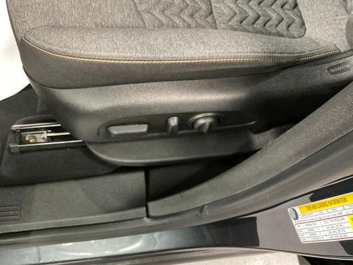 Gray 2023 Chevrolet Equinox 1LT