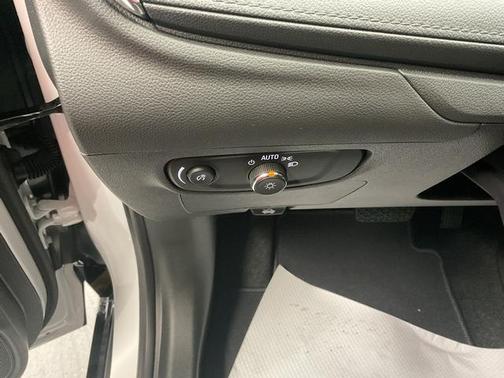 Summit White 2026 Buick Encore GX Sport Touring