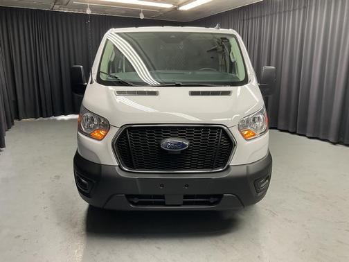 2022 Ford Transit-250 T-250 LOW RF 9070 GVWR