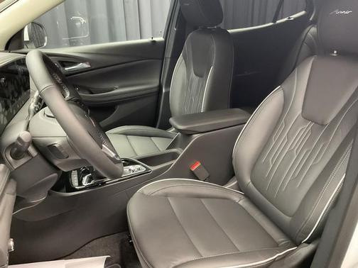 2025 Buick Encore GX Avenir