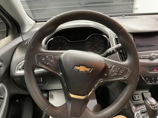 2019 Chevrolet Cruze LS