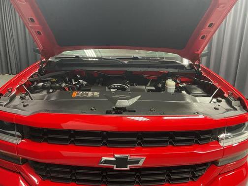 2019 Chevrolet Silverado 1500 LD Custom