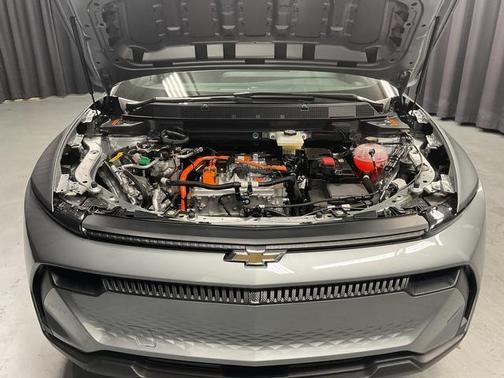 2026 Chevrolet Equinox EV LT 1