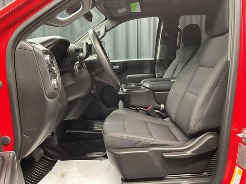 2024 GMC Sierra 2500 Pro