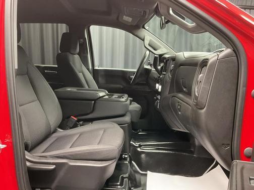 2024 GMC Sierra 2500 Pro