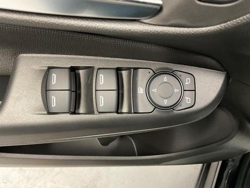 Ebony Twilight Metallic 2026 Buick Envista Preferred