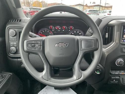 2026 Chevrolet Silverado 2500 Custom