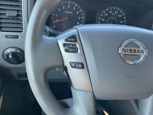 2015 Nissan NV Cargo NV2500 HD SV V6/SV V8