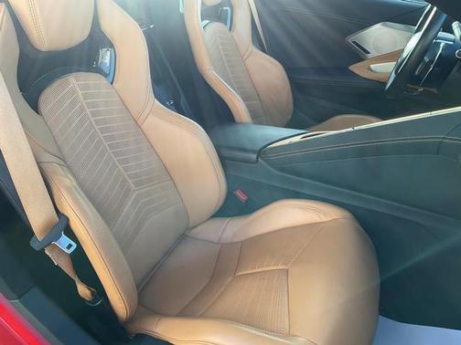 2020 Chevrolet Corvette Stingray w/2LT