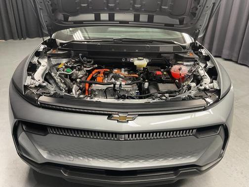 2026 Chevrolet Equinox EV LT 1