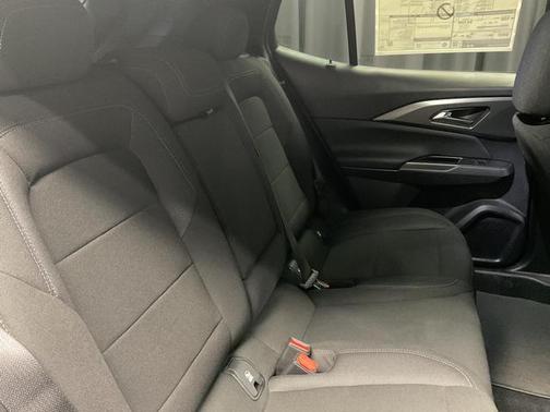 2026 Chevrolet Equinox EV LT 1