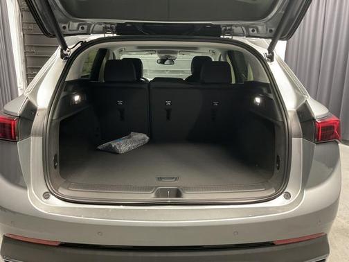 Moonstone Gray Metallic 2026 Buick Envision Preferred