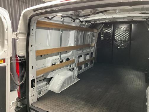 2022 Ford Transit-250 T-250 LOW RF 9070 GVWR
