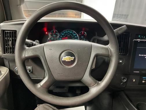 Summit White 2019 Chevrolet Express 3500 Work Van