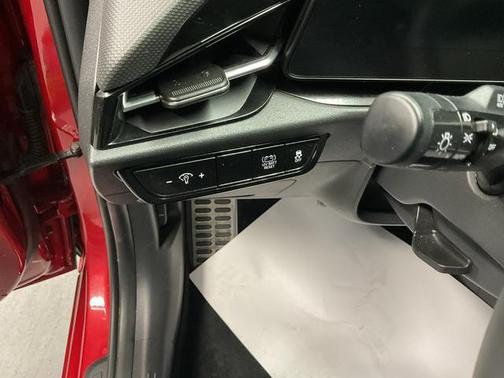 2024 Kia Niro EX Touring