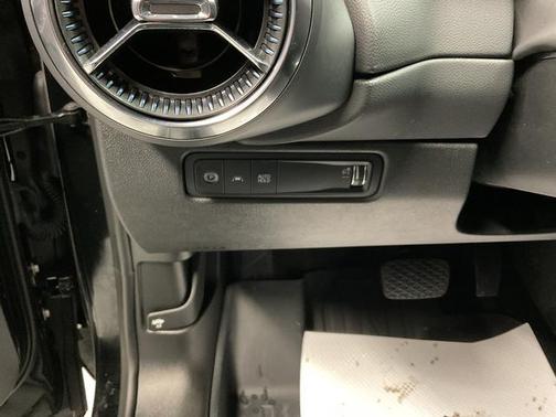 2025 Chevrolet Equinox EV LT 1