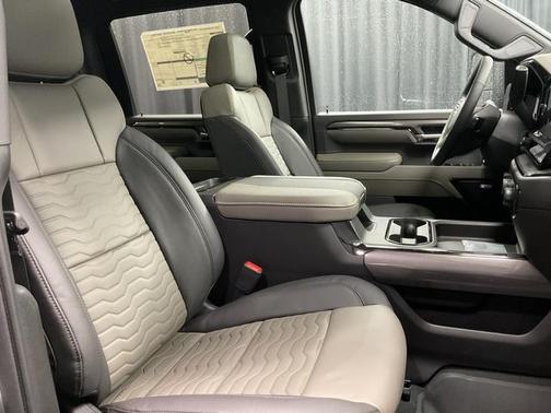 2026 Chevrolet Silverado 2500 ZR2