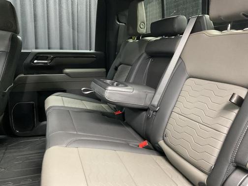 2026 Chevrolet Silverado 2500 ZR2