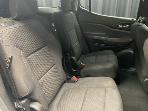 2018 GMC Acadia SLE-2