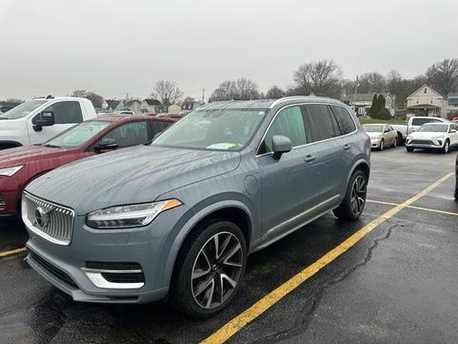 2022 Volvo XC90 Recharge Plug-In Hybrid T8 Inscription Expression Extended Range 6P