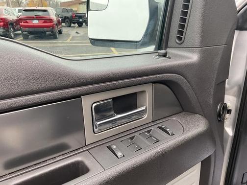 2013 Ford F-150 SVT Raptor