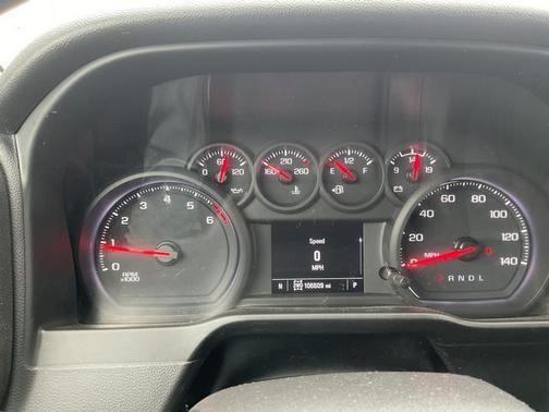 2021 Chevrolet Silverado 1500 Custom