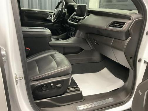 2021 Chevrolet Suburban RST