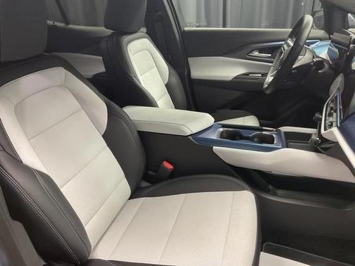 2025 Chevrolet Equinox EV LT 2