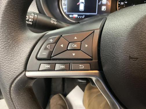 2019 Nissan Kicks SV