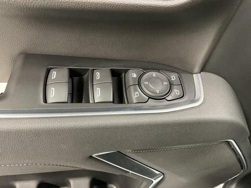 Summit White 2026 Chevrolet Silverado 2500 LT