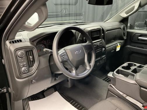 2025 Chevrolet Silverado 2500 Custom