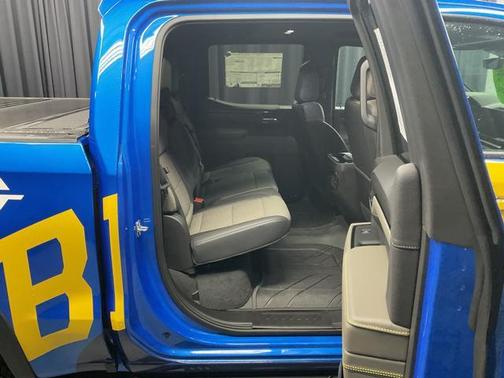 2025 Chevrolet Silverado 1500 ZR2