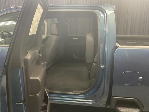 2025 Chevrolet Silverado 2500 Custom