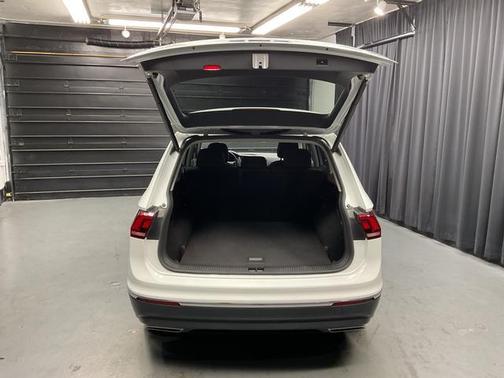 2018 Volkswagen Tiguan 2.0T SEL