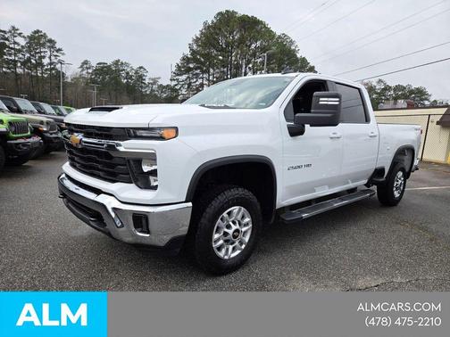 Summit White 2025 Chevrolet Silverado 2500 LT