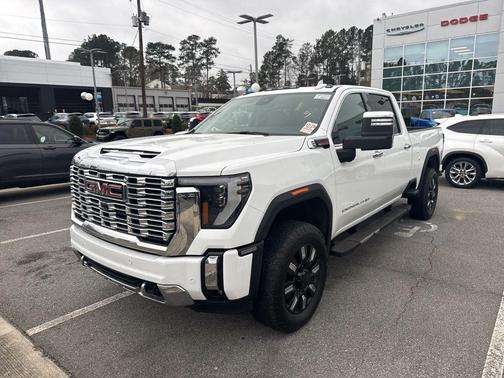 2024 GMC Sierra 2500 Denali