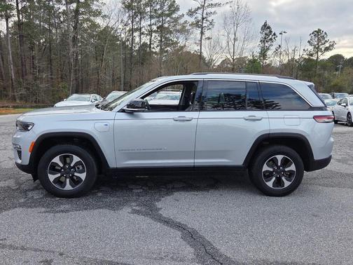 2024 Jeep Grand Cherokee 4xe Base