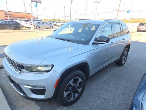 2024 Jeep Grand Cherokee 4xe Base